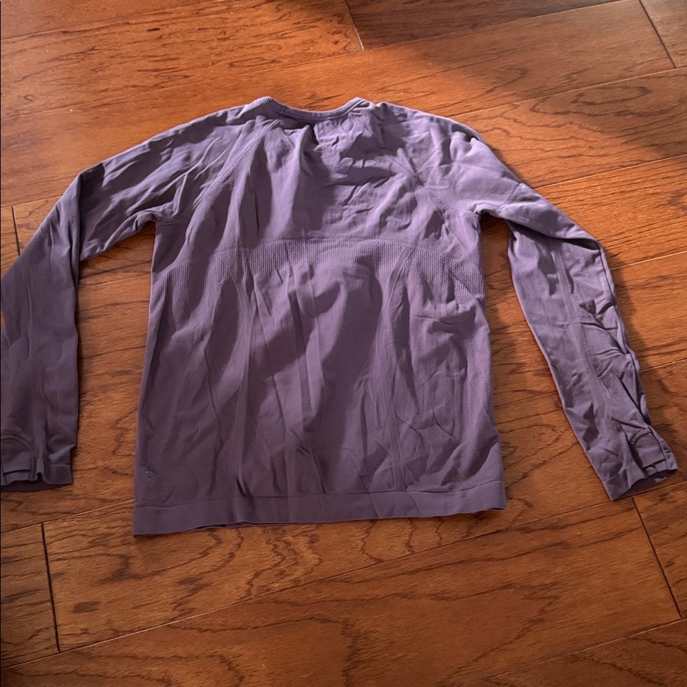 Athleta Women's Purple Long Sleeve Tee
